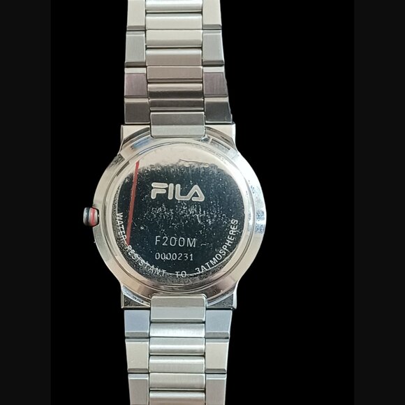 Vintage Fila Wiss Silver Tone Stainless Steel Water Resistant F200M Wristwatch - Picture 5 of 13